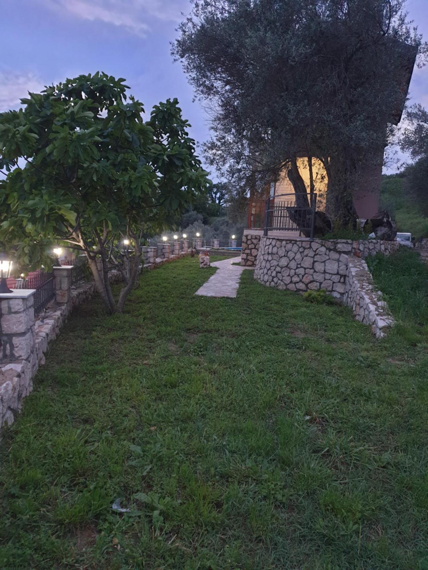 Rustic Villas Barlovic Ulcinj Exterior foto